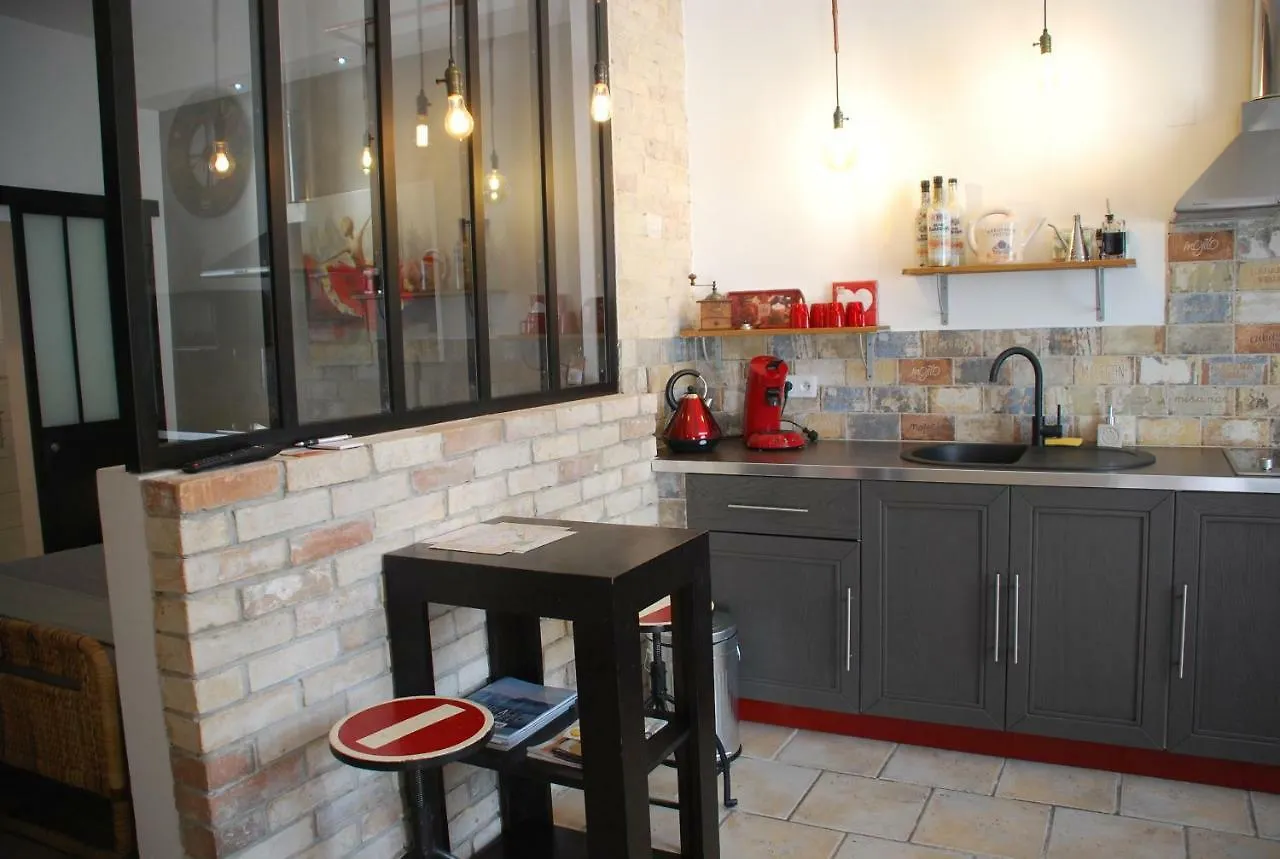Les Lofts Bed & Breakfast L'Isle-sur-la-Sorgue 0*,  France